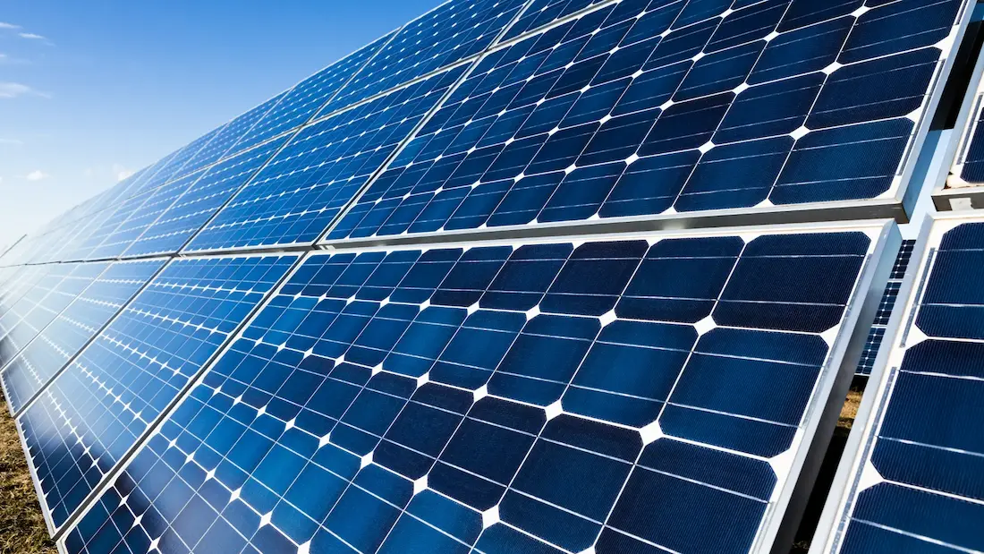 Instalación de paneles solares en Bogotá — Casa Intelia